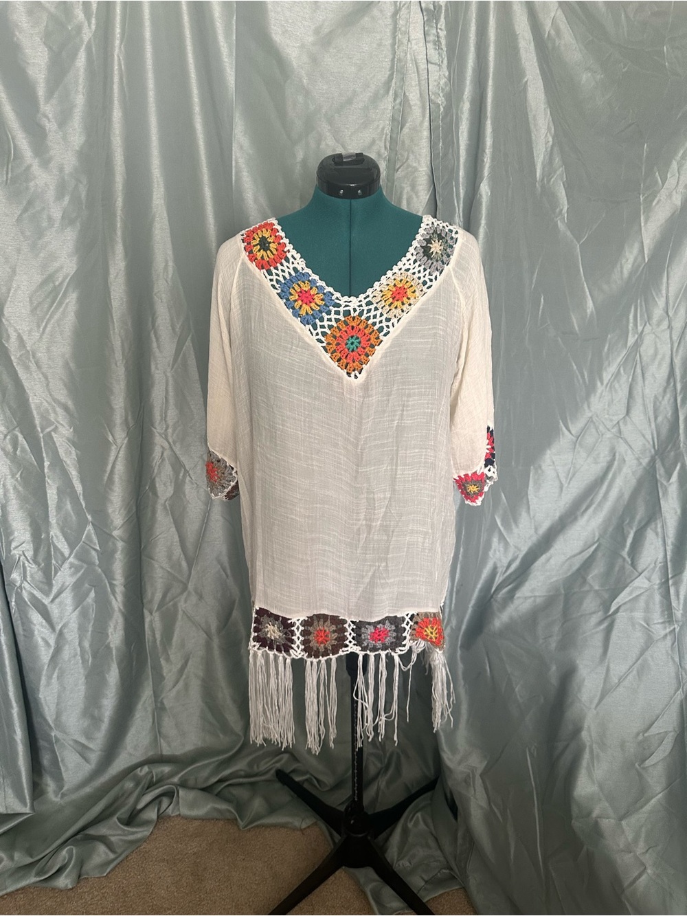 Cream Bohemian Crochet-Trim V-Neck Tunic Top
